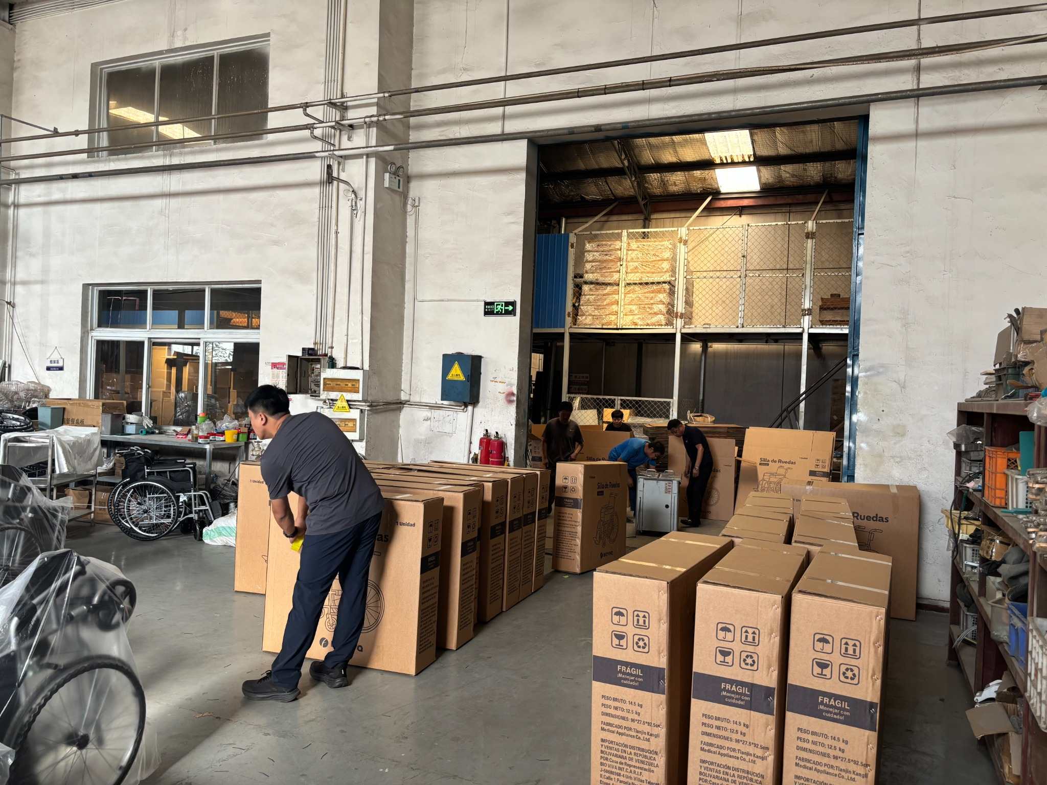 wheelchair-carton-packaging-area-01 wheelchair-carton-packaging-area-01