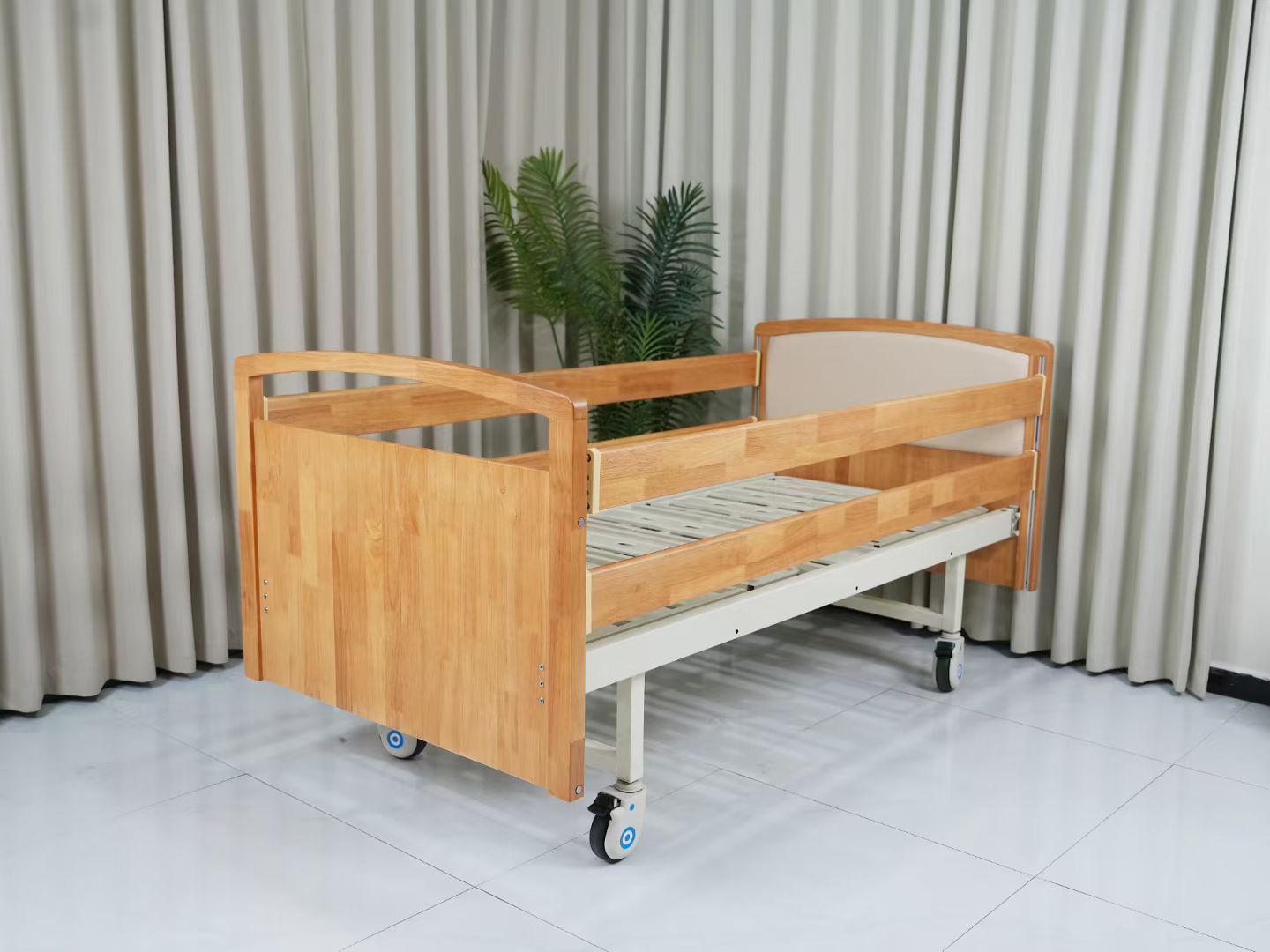 Wooden guardrail nursing bed Wooden guardrail nursing bed