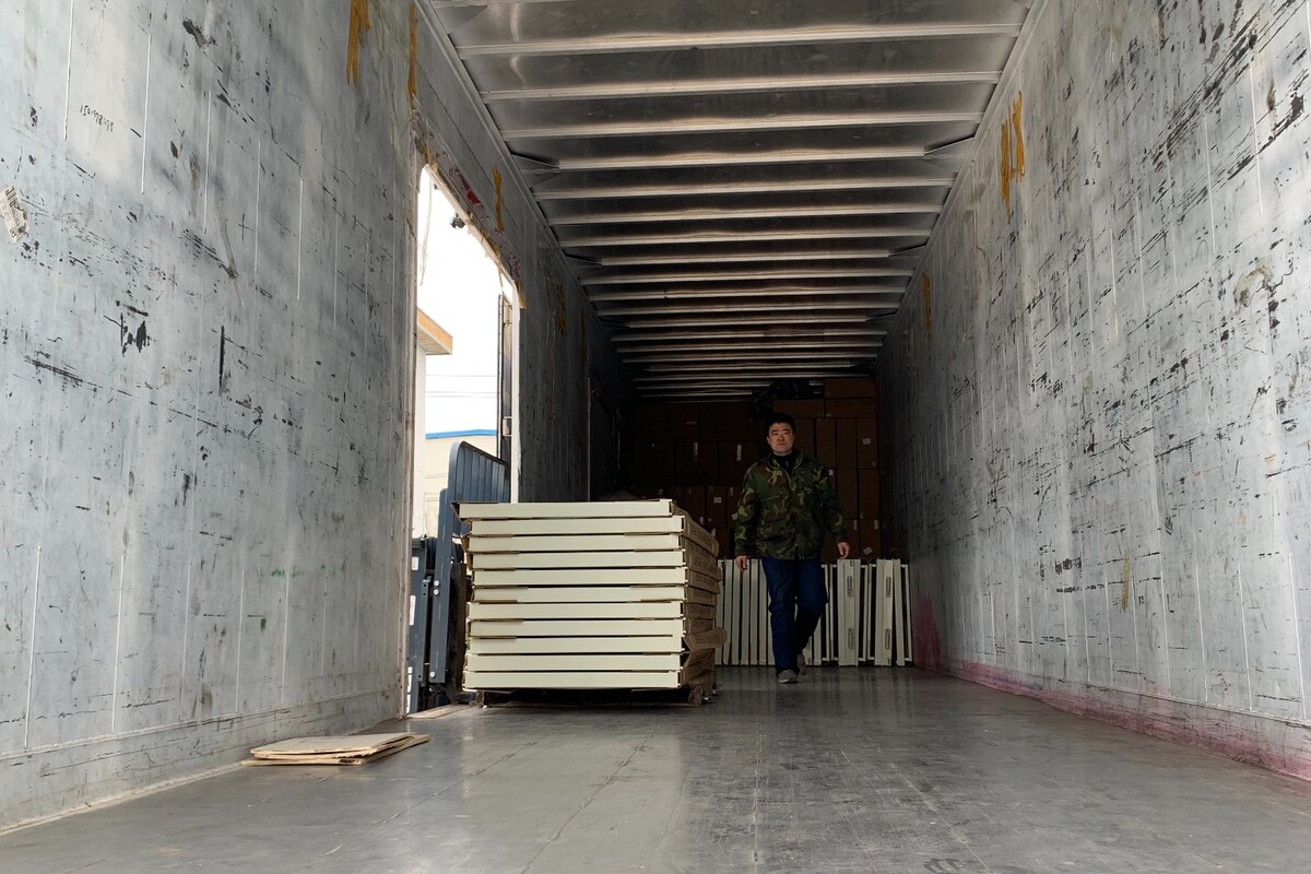 kangli-medical-hospital-bed-container-loading-horizontal kangli-medical-hospital-bed-container-loading-horizontal