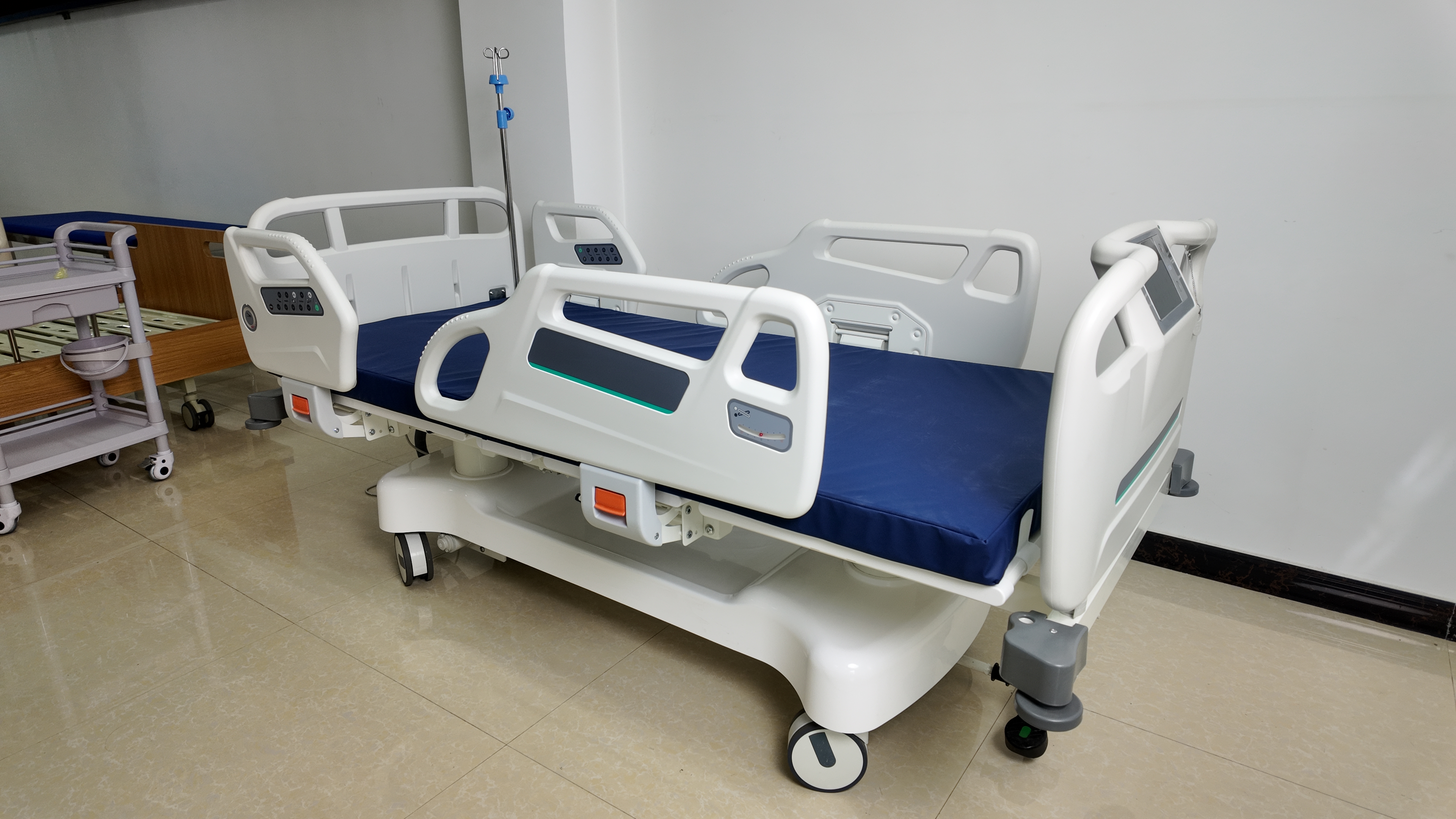 Electric seven-function hospital bed display picture Electric seven-function hospital bed display picture