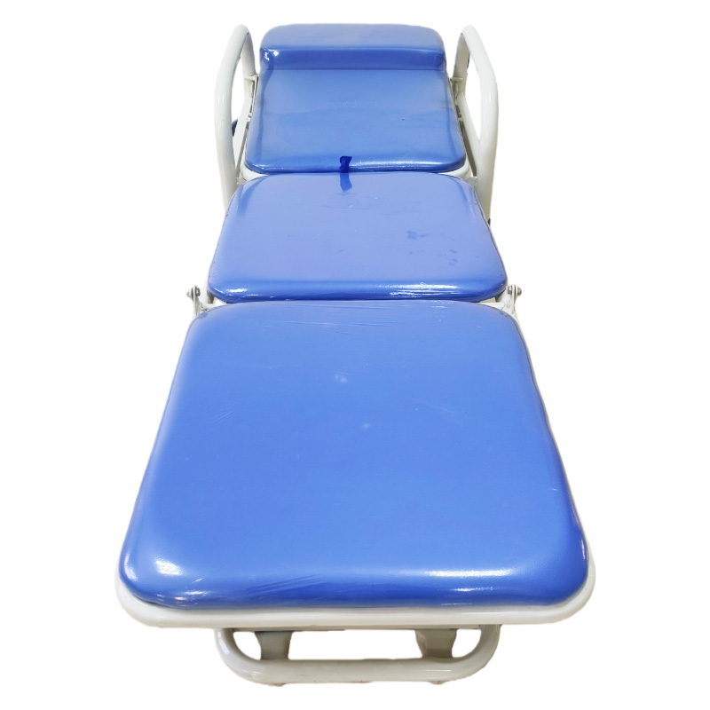 Ultra-Low Luxury Attendant Chair