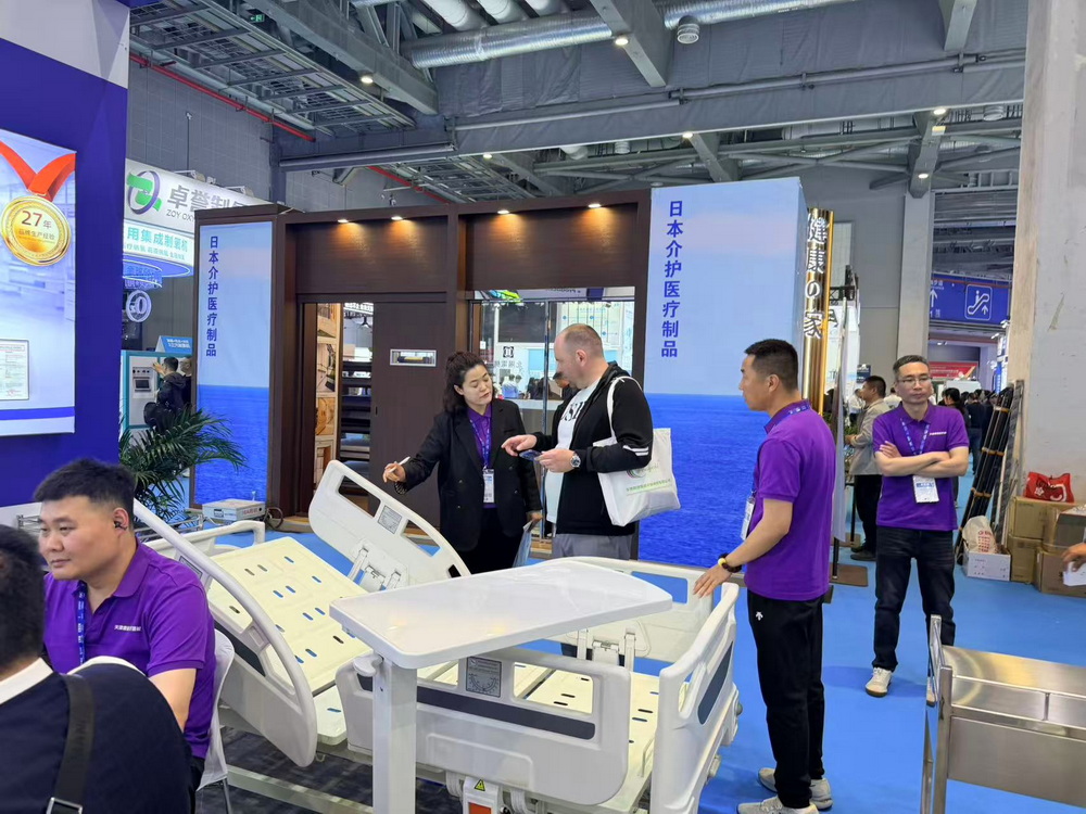 Medical bed manufacturer (4)