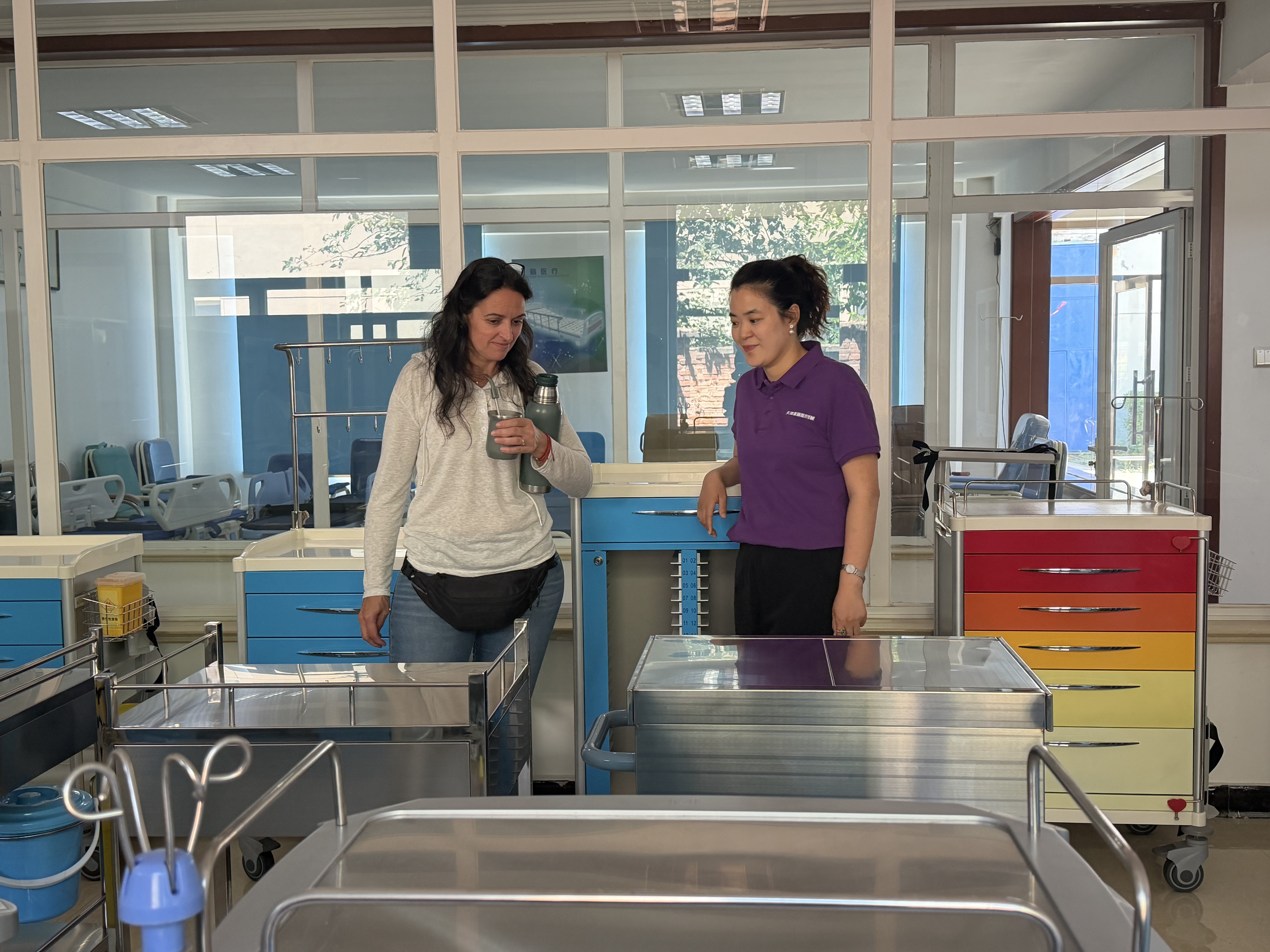 The customer came to visit our factory